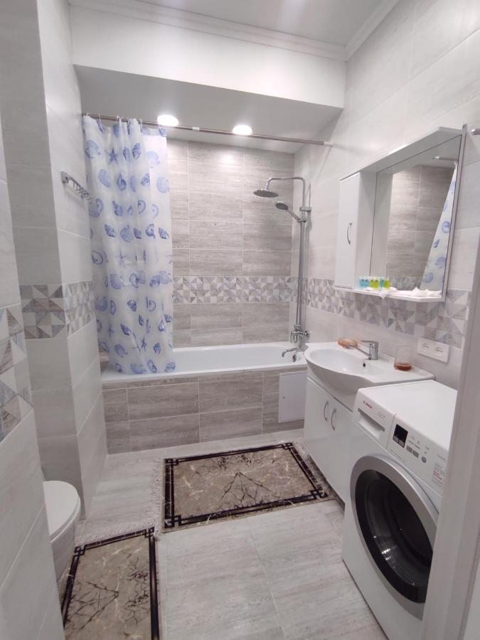 Уютная Квартира-Студия Жк Lotus Terrace Leilighet Almaty Eksteriør bilde